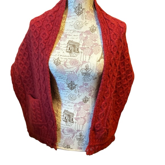 Authentic Aran Women's Irish Merino Wool Throw Over Wrap Sweater - Red - Picture 10 of 11